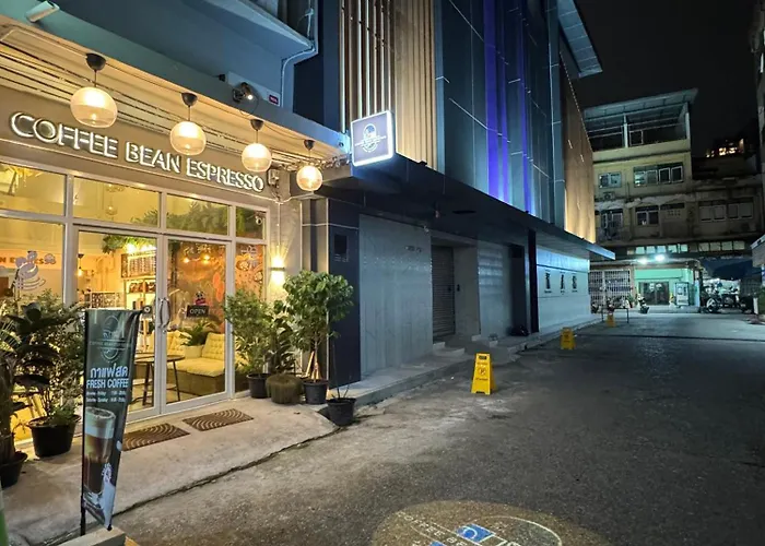 Hotel Twenty Two Place Beds Sukhumvit 22 2*