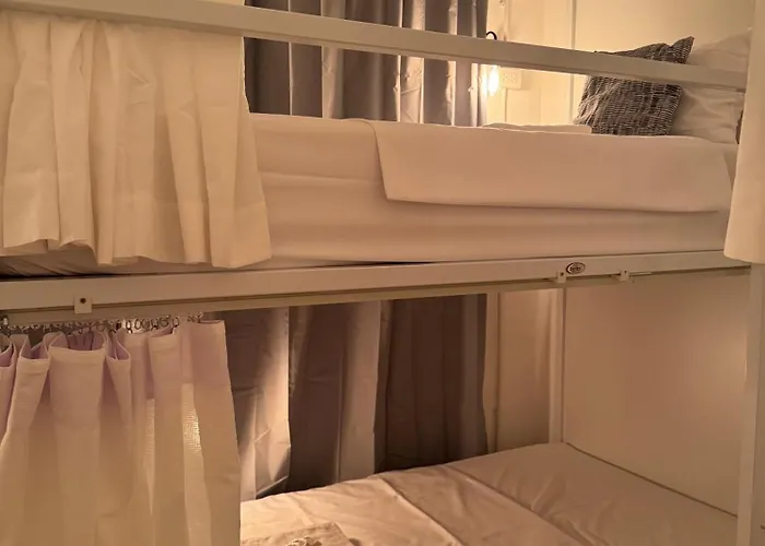 Twenty Two Place Beds Sukhumvit 22 2* Banguecoque
