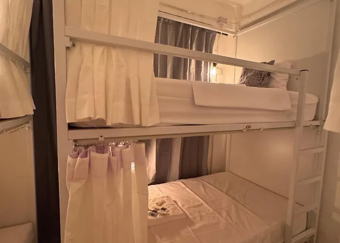 Twenty Two Place Beds Sukhumvit 22
