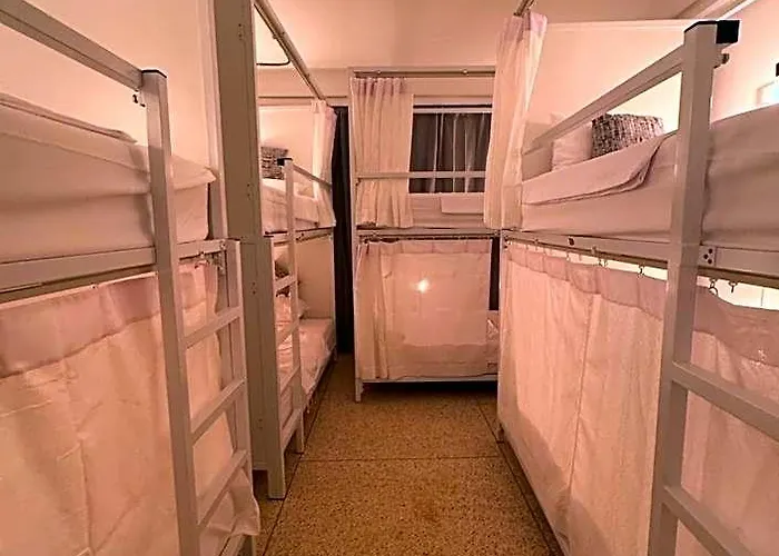 Twenty Two Place Beds Sukhumvit 22